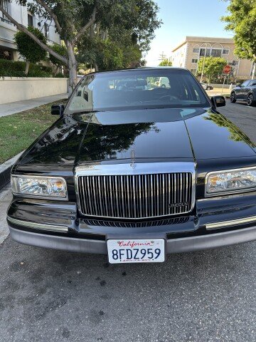1997 Lincoln Town Car Signature