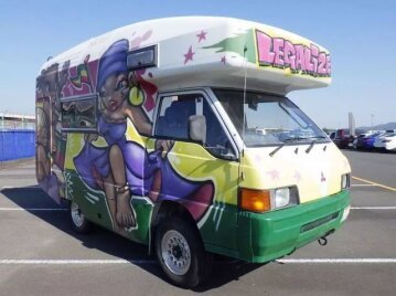 1997 Mitsubishi Delica
