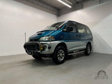1997 Mitsubishi Delica