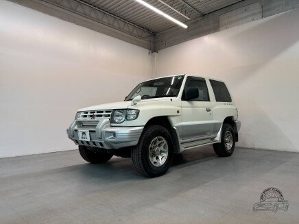 Photo 1 for 1997 Mitsubishi Pajero