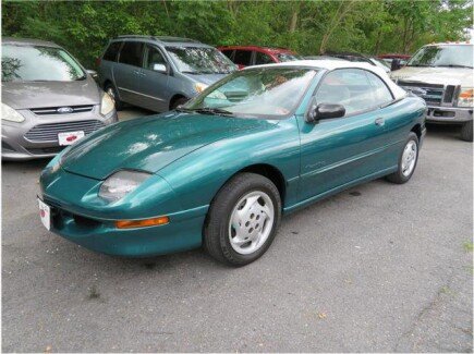Photo 1 for 1997 Pontiac Sunfire
