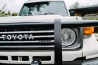 Thumbnail Photo 2 for 1997 Toyota Land Cruiser for Sale by Owner