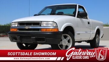 1998 Chevrolet Blazer 2WD Regular Cab