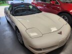 Thumbnail Photo 2 for 1998 Chevrolet Corvette Convertible