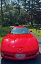 Thumbnail Photo 2 for 1998 Chevrolet Corvette
