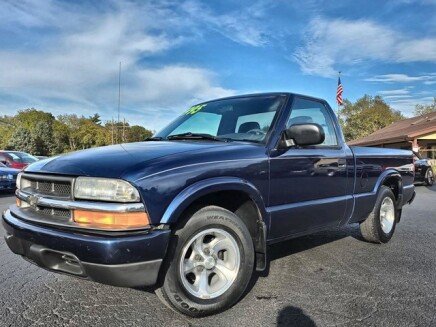 Photo 1 for 1998 Chevrolet S10 Pickup