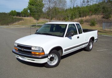 1998 Chevrolet S10 Pickup