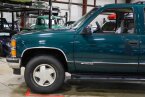 Thumbnail Photo 3 for 1998 Chevrolet Suburban