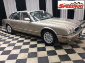 1998 Jaguar XJ8
