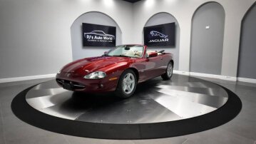 1998 Jaguar XK8