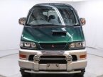 Thumbnail Photo 2 for 1998 Mitsubishi Delica