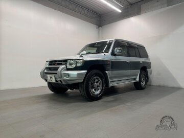 1998 Mitsubishi Pajero