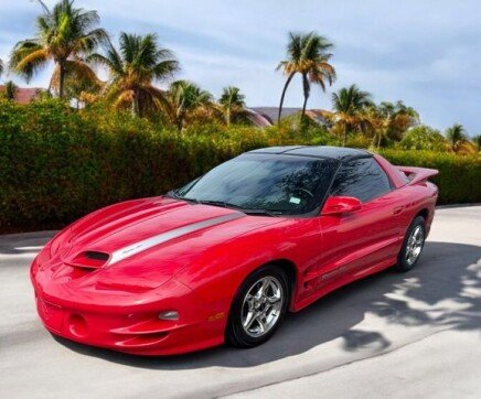 Photo 1 for 1998 Pontiac Firebird Coupe
