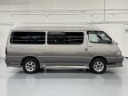 Thumbnail Photo 2 for 1998 Toyota Hiace