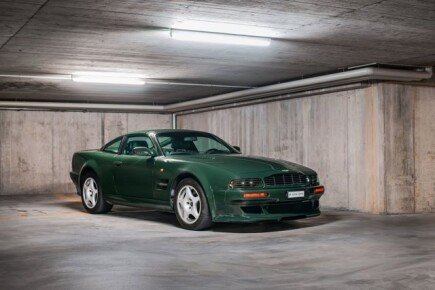 Photo 1 for 1999 Aston Martin V8 Vantage