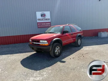 1999 Chevrolet Blazer 4WD 2-Door