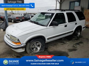 1999 Chevrolet Blazer 2WD 4-Door