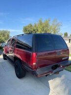 Thumbnail Photo 2 for 1999 Chevrolet Suburban