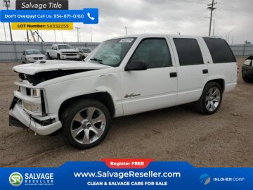 1999 Chevrolet Suburban 2WD