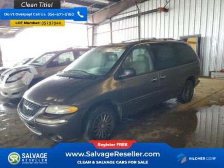 Photo 1 for New 1999 Chrysler Town & Country Limited