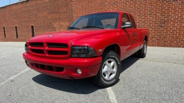 1999 Dodge Daytona
