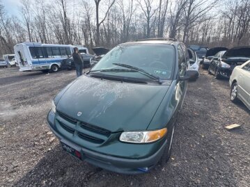 1999 Dodge Grand Caravan SE