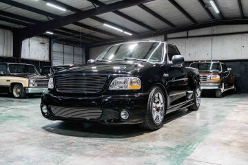1999 Ford F150 2WD Regular Cab Lightning