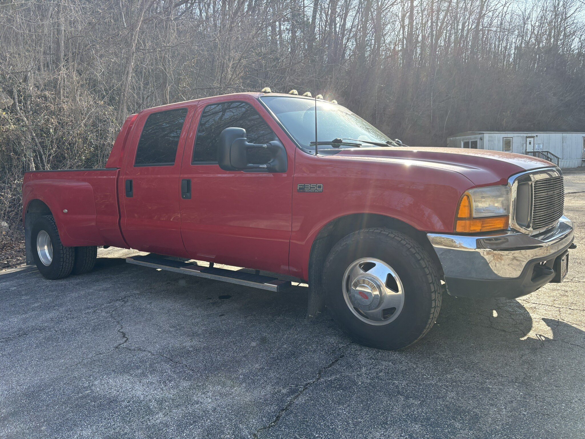 1999 Ford F350 2WD Crew Cab DRW Super Duty