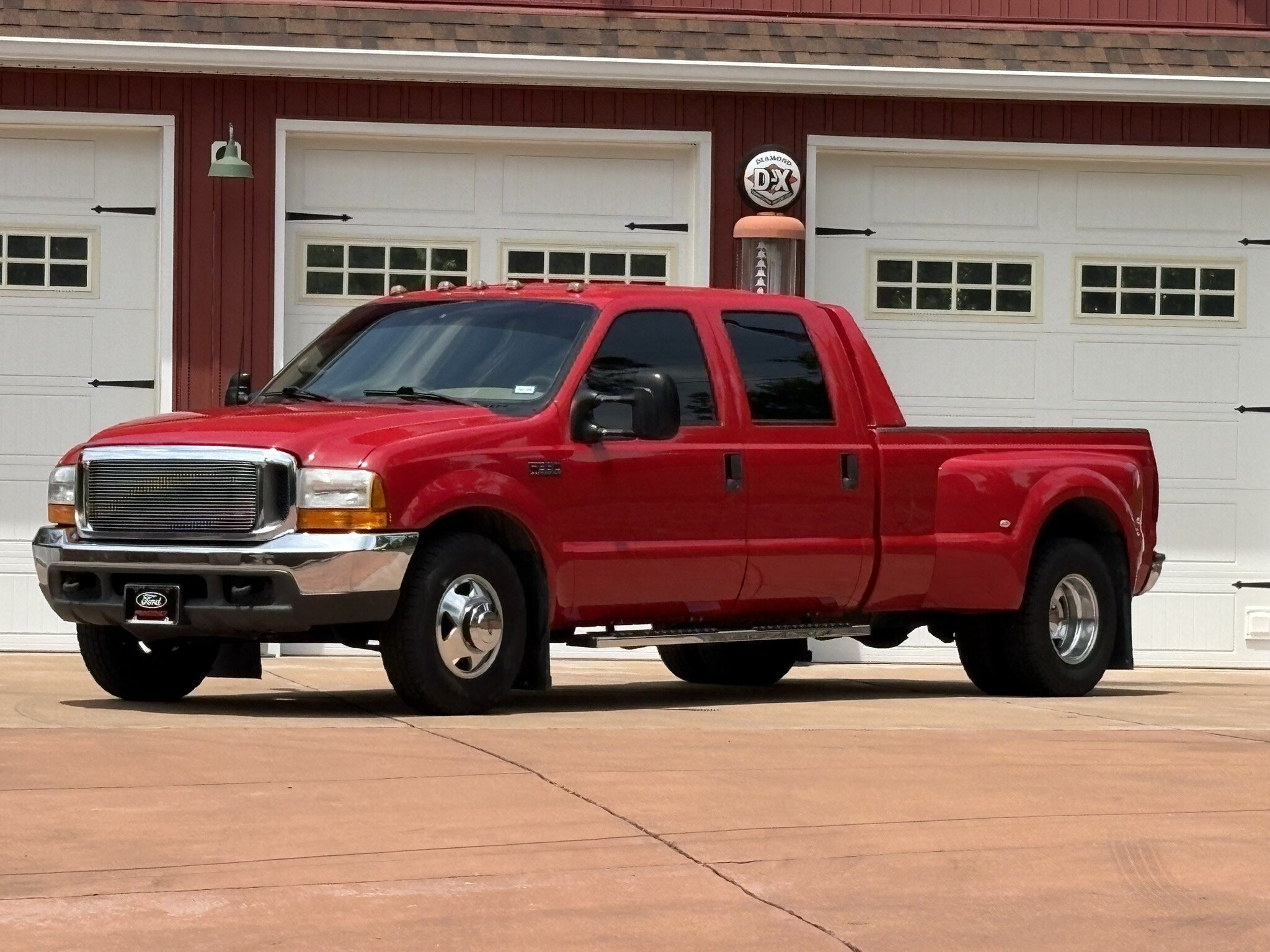 1999 Ford F350 2WD Crew Cab DRW Super Duty