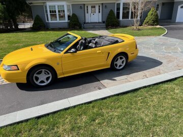 1999 Ford Mustang GT Convertible