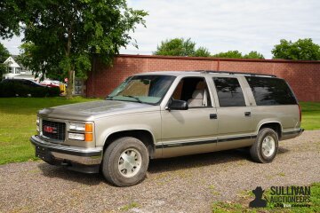 1999 GMC Suburban 2WD
