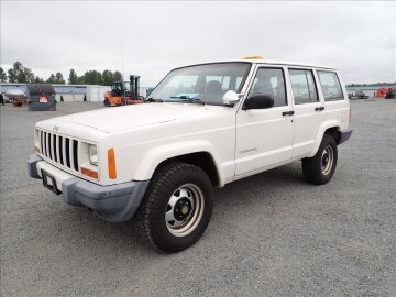 1999 Jeep Cherokee 4WD 4-Door