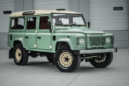 Photo 1 for 1999 Land Rover Defender 110
