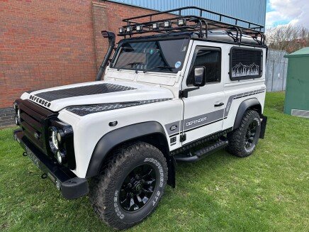 Photo 1 for 1999 Land Rover Defender 90 for Sale by Owner