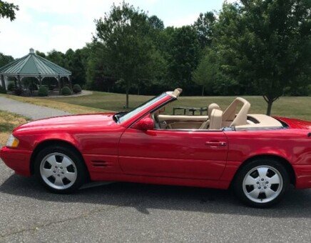 Photo 1 for 1999 Mercedes-Benz SL500