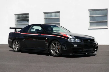 Photo 1 for 1999 Nissan Skyline GT-R