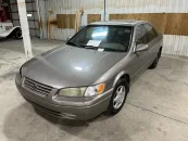 1999 Toyota Camry LE Sedan