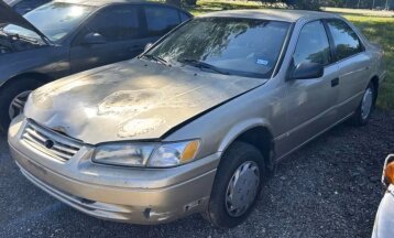 1999 Toyota Camry LE Coupe
