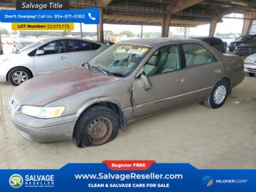 New 1999 Toyota Camry