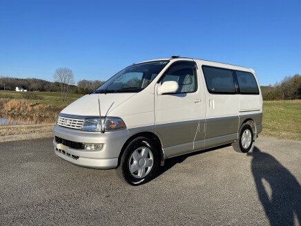Photo 1 for 1999 Toyota Hiace