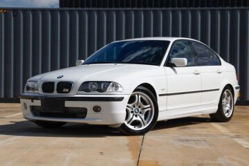 2000 BMW 318i