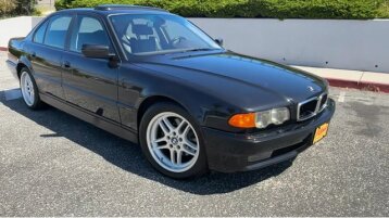 2000 BMW 740i