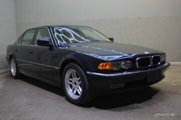 2000 BMW 740iL