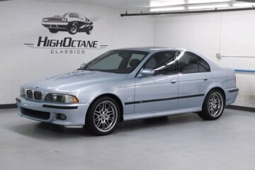 2000 BMW M5