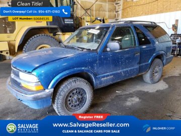 2000 Chevrolet Blazer 4WD 2-Door