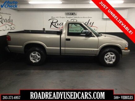 Photo 1 for 2000 Chevrolet S10 Pickup