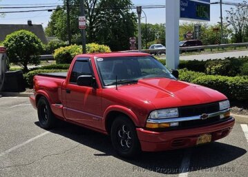 2000 Chevrolet S10 Pickup