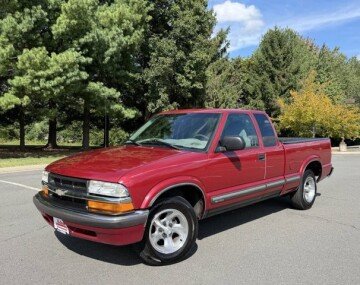 2000 Chevrolet S10 Pickup