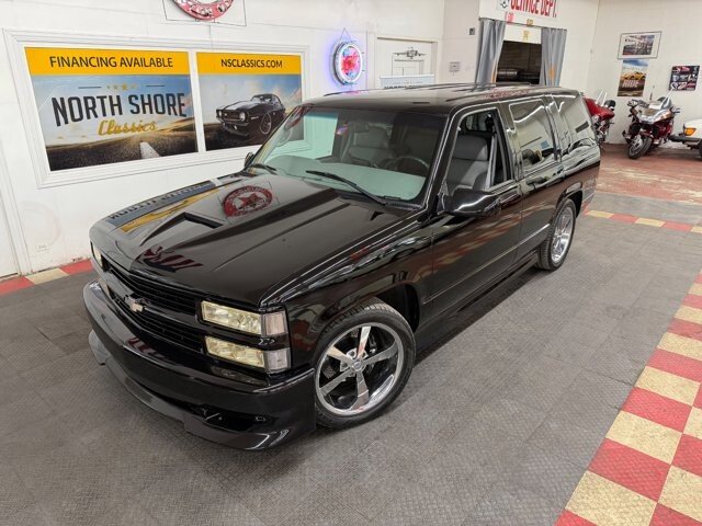 2000-Chevrolet-Suburban-