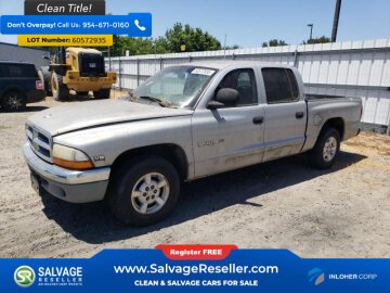 2000 Dodge Daytona 2WD Quad Cab